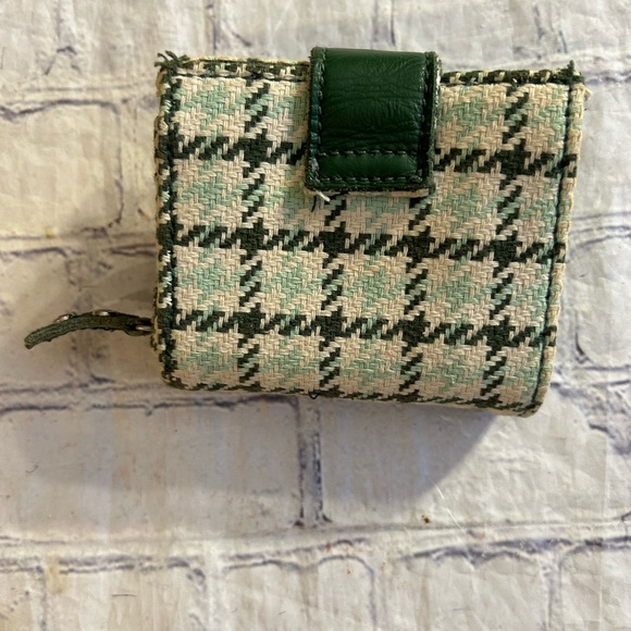 AMERICAN EAGLE OUTFITTERS Y2K GREEN/BEIGE PLAID WOOL WALLET - Picture 2 of 9